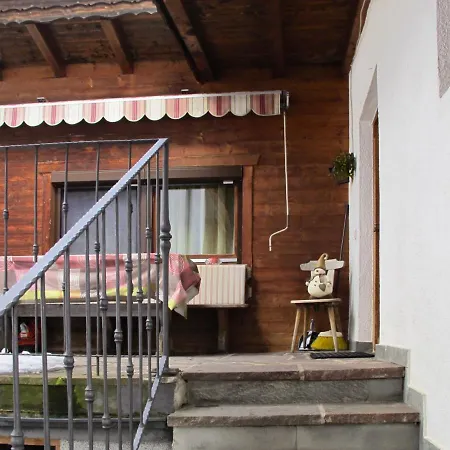 Hexenhaeusl By Interhome بيت للعطل *