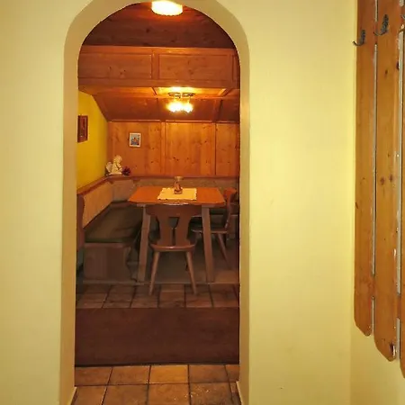 Hexenhaeusl By Interhome بيت للعطل