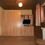 Hexenhaeusl By Interhome Semesterbostad *